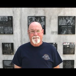 Meet your Posher, Robert